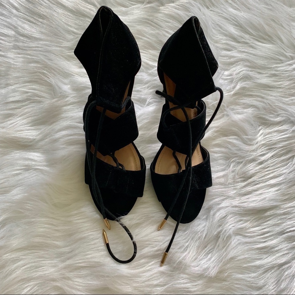 Shoe Republica Black Strappy High Heels Laces Gold Tips Size 8